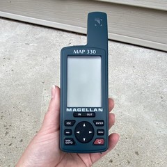 Magellan MAP 330X Handheld GPS Receiver w/ MapSend Streets USA CD-ROM, Blue