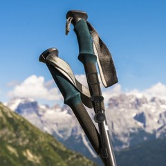 2Pcs Black Elastic Pole Holder Straps for Backpack and Trekking Pole Securing
