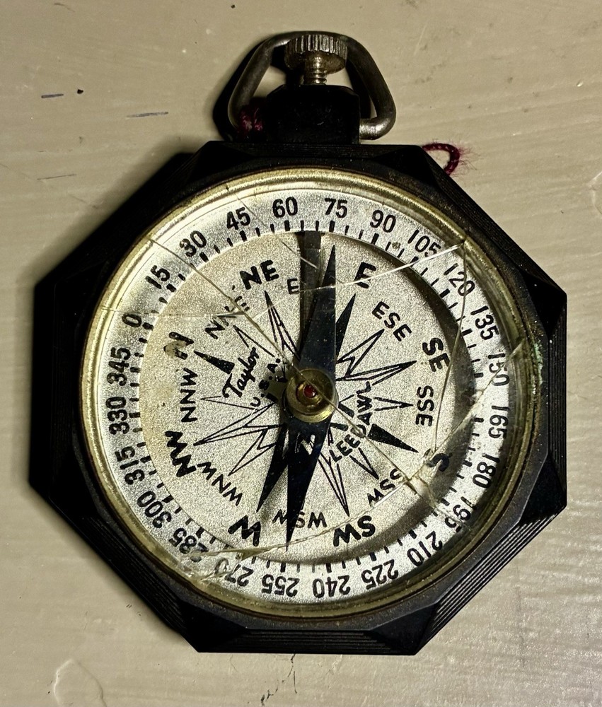 vintage Taylor Leedawl pocket compass (Model No. 2920).