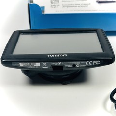 TomTom XL 335 SE Special Edition Car GPS Maps 4.3″ LCD w/ Mount Box & Manual