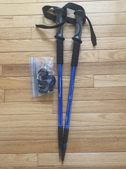 BAFX Products Telescoping Aluminum Trekking Poles Blue with Tips & Baskets