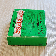 Vintage Nesco Pocket Compass in Original Box