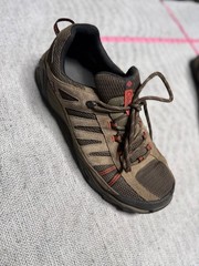Columbia Brown Hiking traction and comfort Shoes Size US 11
