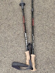 Pair Of 2 Life-Link Variant 3 Anti-shock Trekking Poles 58″ Extendable Austria