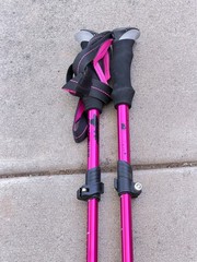 Sets of Covacure Trekking Poles 100-120CM Pink .. 5R