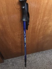 MOUNTAINSMITH RHYOLITE 6061 HIKING SNOW POLE 145 CM 57 INCHES Telescoping Stick