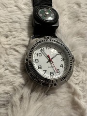 Dreams Unlimited Travel Quartz Watch w/ Compass Keychain 40mm Running