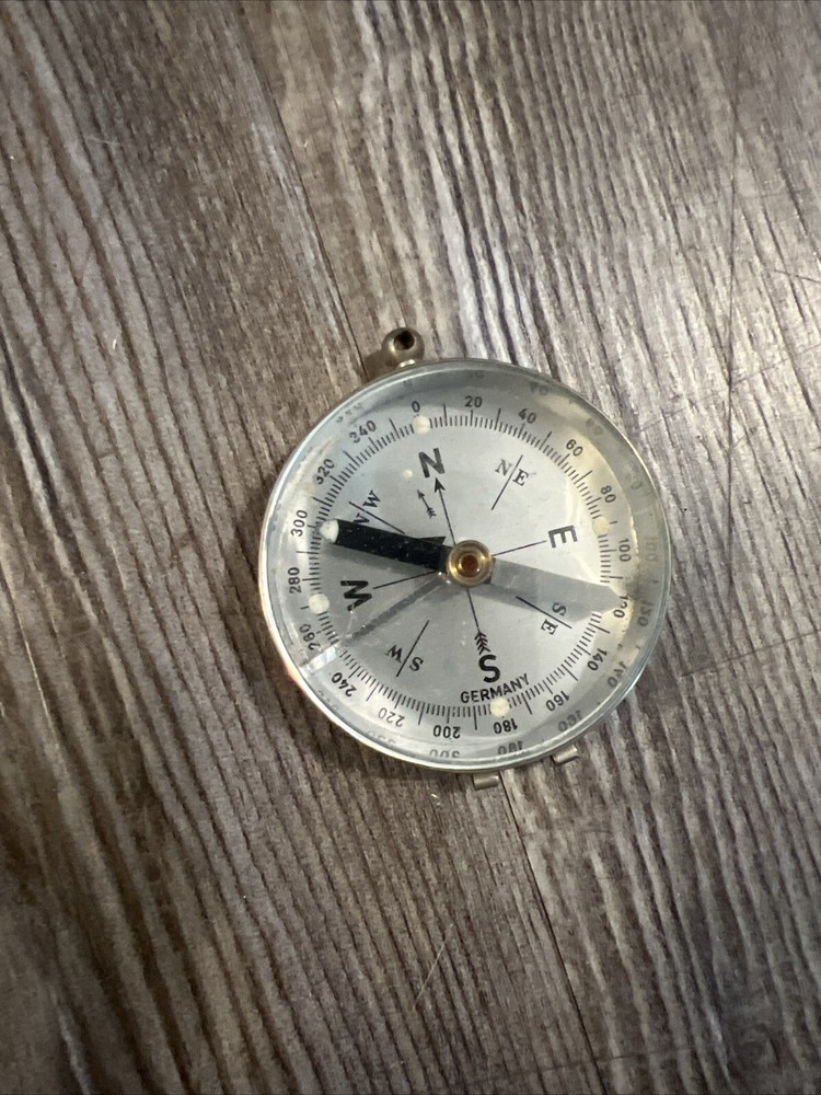Vintage PIC Brass Compass – With Lock and Direction Arrow – Made in Germany