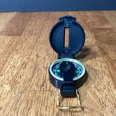 vintage ENGINEER DIRECTIONAL COMPASS folding Japan navigational compact