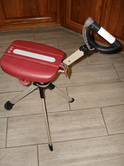 STEP2GOLD Ta-Da Chair Series 2 PRO Portable Walking Stick Cane w/ Seat RED