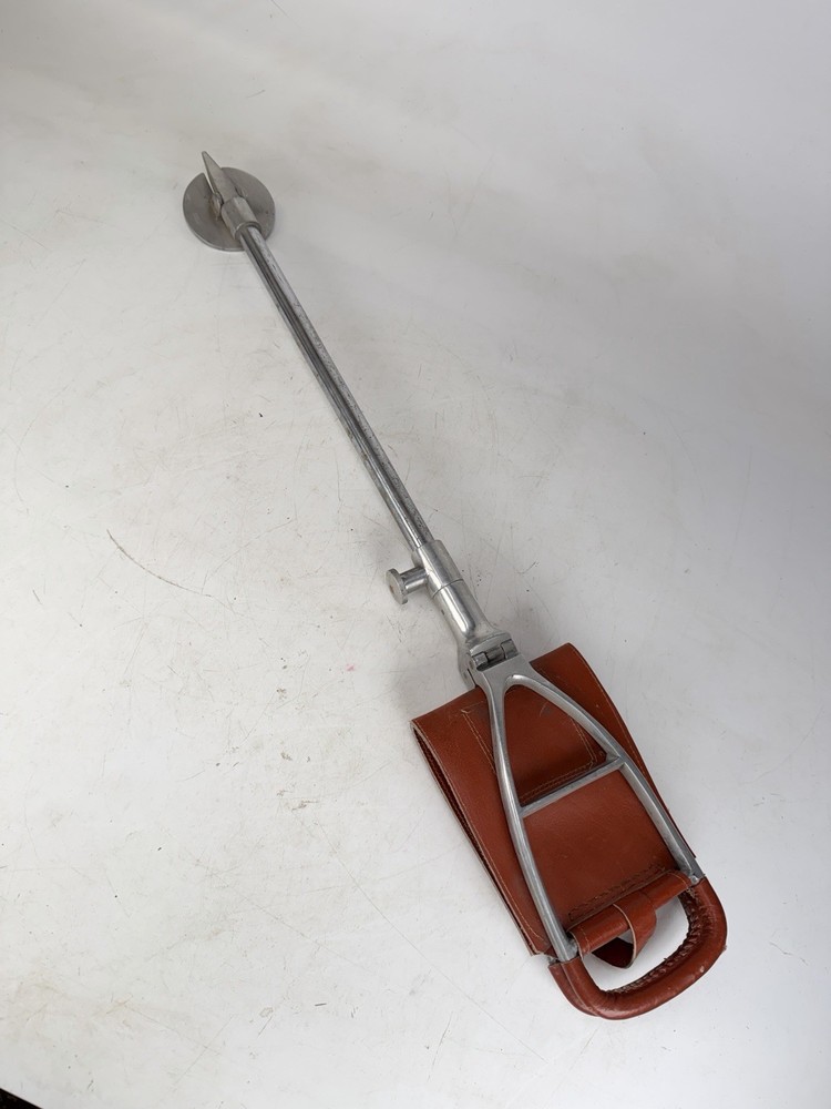 Pakistan Made Aluminum And Faux Leather Shooting Stick Walking Stick Chair