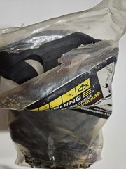 Ice Fishing Hiking Safety Ice Boot Covers No Slips Ice Treads NEW 1 Sz Fit All