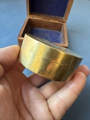 ✨PORTHO Thoreau’s Go Confidently Engraved Compass with Wooden box✨