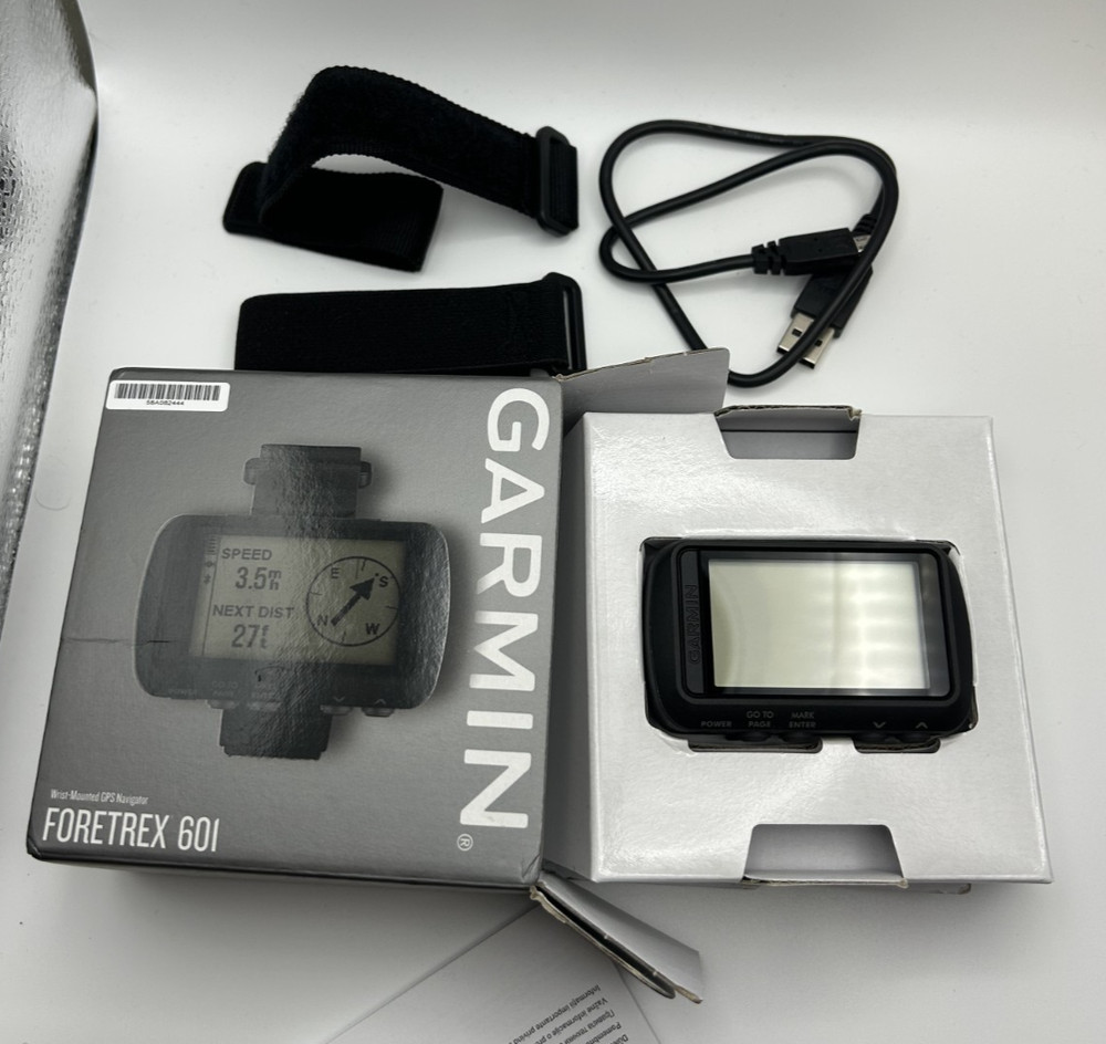 Garmin Foretrex 601 Wrist Mounted GPS Navigator New with Box,Straps,Charger…