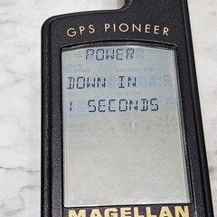 Magellan GPS Pioneer Satellite Navigator w/Box Manual Tested Vintage 2AA