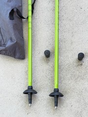 Set of Trail Buddy Trekking Poles 105-135CM Green .. 60