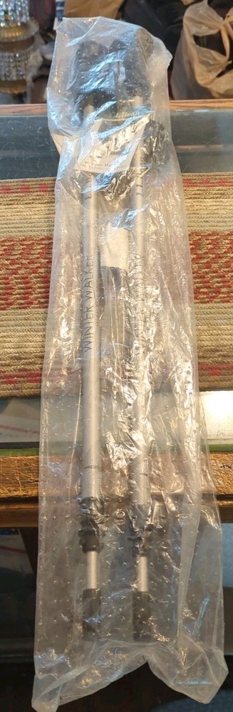 New L. L. Bean “Winter Walker” Gray/Silver Steel Walking Telescoping Poles NWT