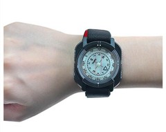 Liquid Filled Underwater Scuba Diving Navigation Orienteering Wrist Compass Pro