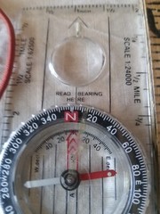 VINTAGE SILVA STOCKHOLM SWEDEN COMPASS CAMPING MAP READING TOOL W/ROPE