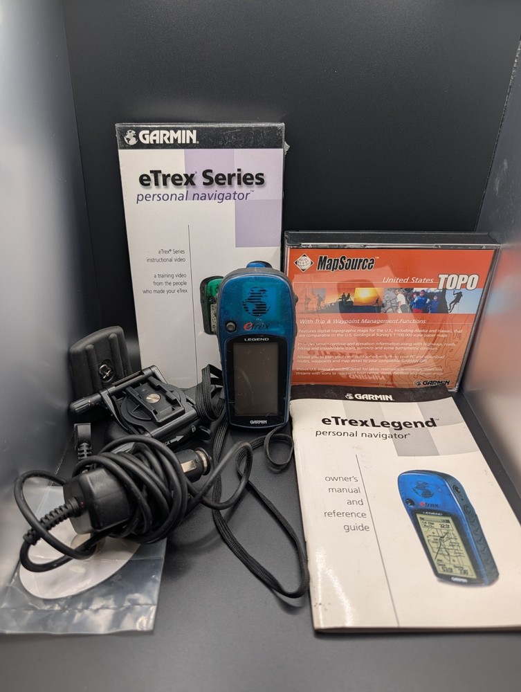 Garmin eTrex Legend Handheld GPS Bundle – Powers On – MapSource US Topo & Mount
