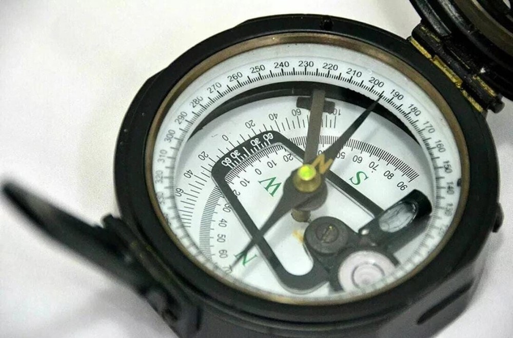 100% Working Brass Brunton Pocket Vintage Compass With Leather Case new