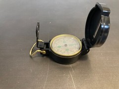 ENGINEER LENSTATIC COMPASS