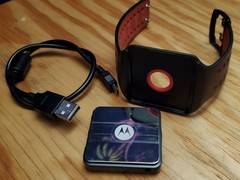 MOTOACTV 16GB Golf Edition USB GPS MP3 Android Rooted Custom ROM GREAT CONDITION