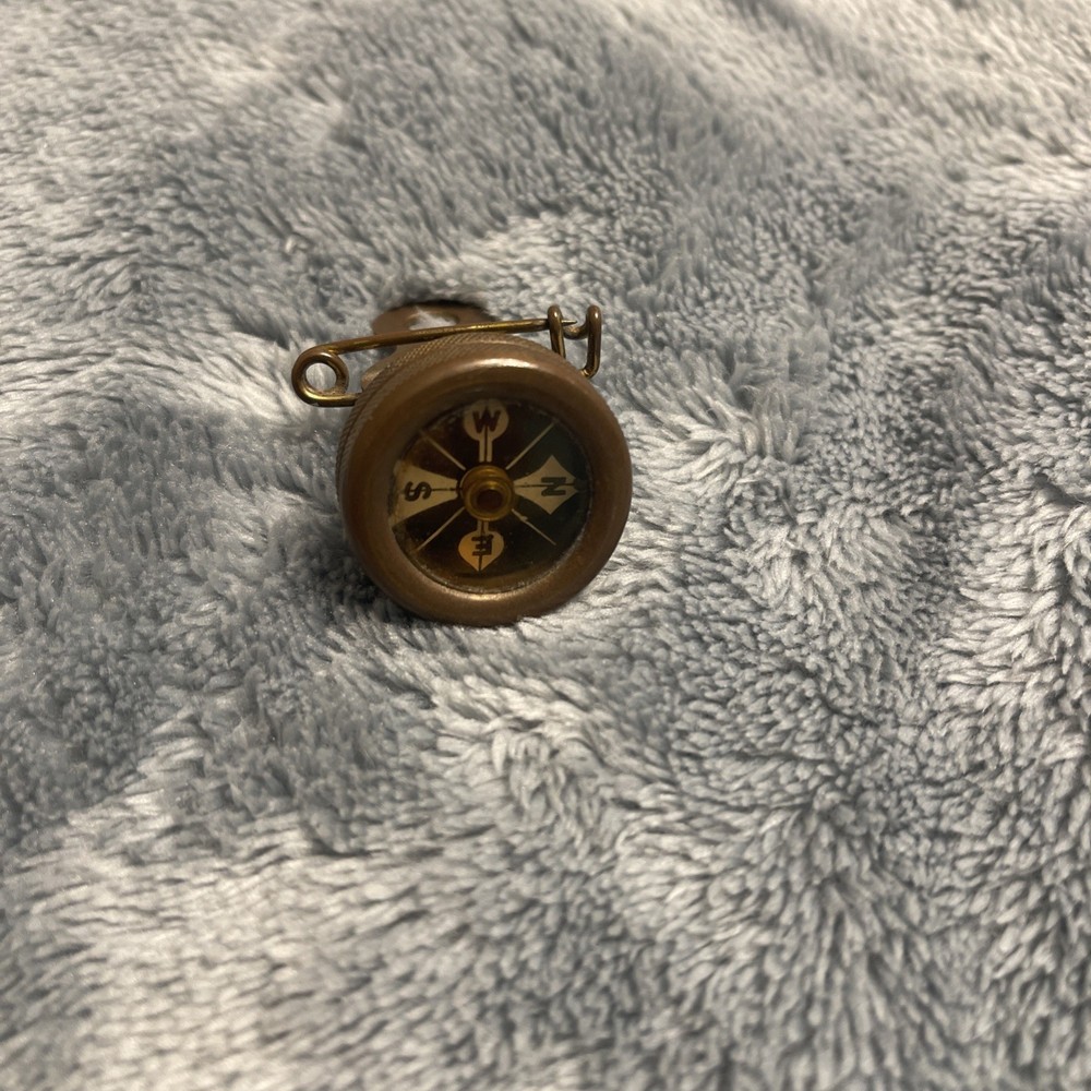 VINTAGE marble’s Gladstone MICHINGAN Brass Compass brooch