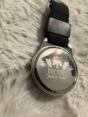 Dreams Unlimited Travel Quartz Watch w/ Compass Keychain 40mm Running