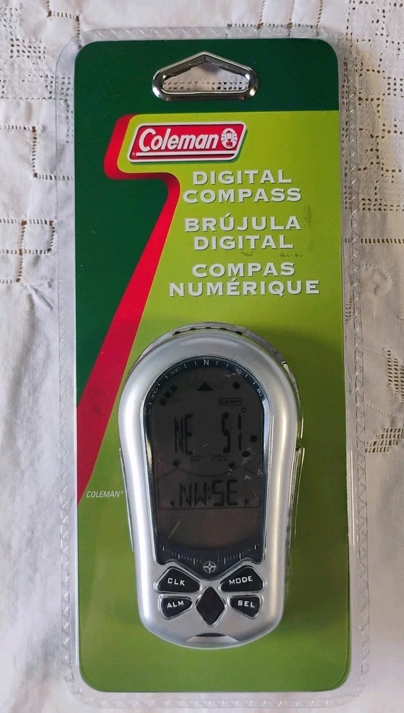 New Coleman Electronic Digital Compass Model 814-670T Temp Time Date Alarm