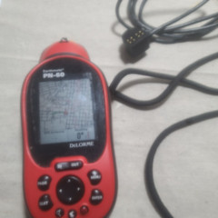TESTED WORKING Delorme Earthmate Handheld GPS PN-60 RED w/ LCD Used